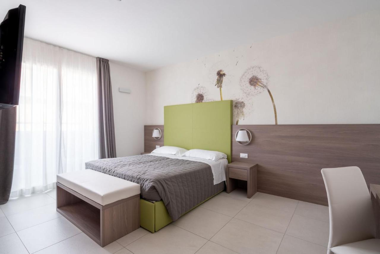 Hotel Iris Jesolo Exterior foto